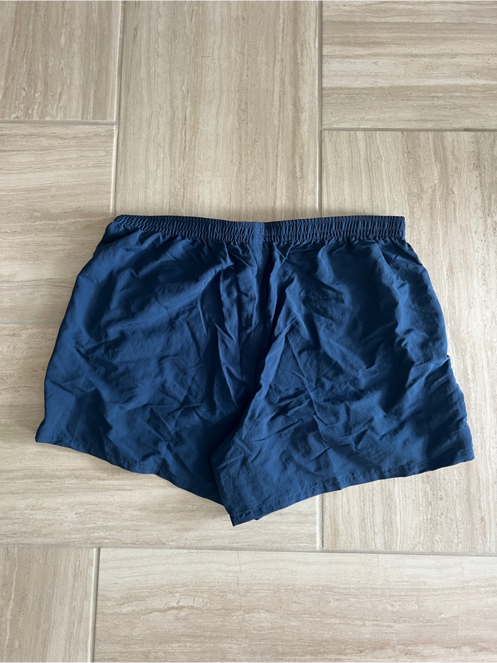Patagonia Navy Athletic Baggies Shorts 6” - Picture 4 of 4